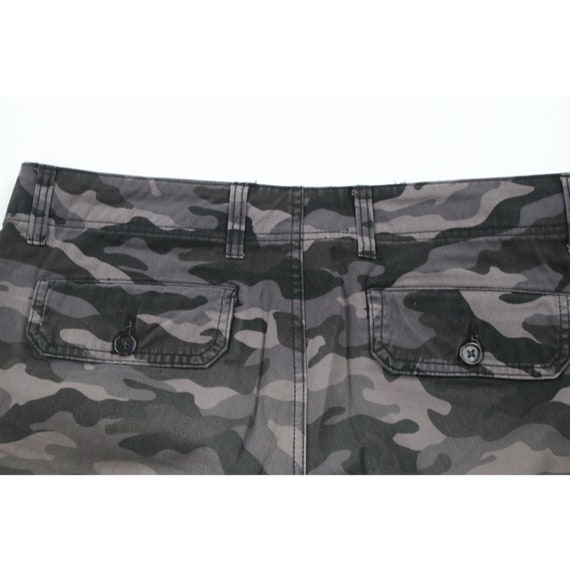 90s Streetwear Mens 36 Distressed Above Knee Camo… - image 10