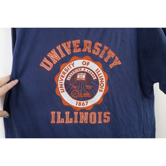 70s Mens XL Faded Spell Out University of Illinoi… - image 4