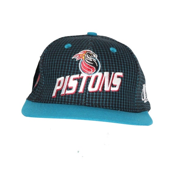 Vintage Starter Detroit Pistons Black Pinstripe Snapback Hat RARE