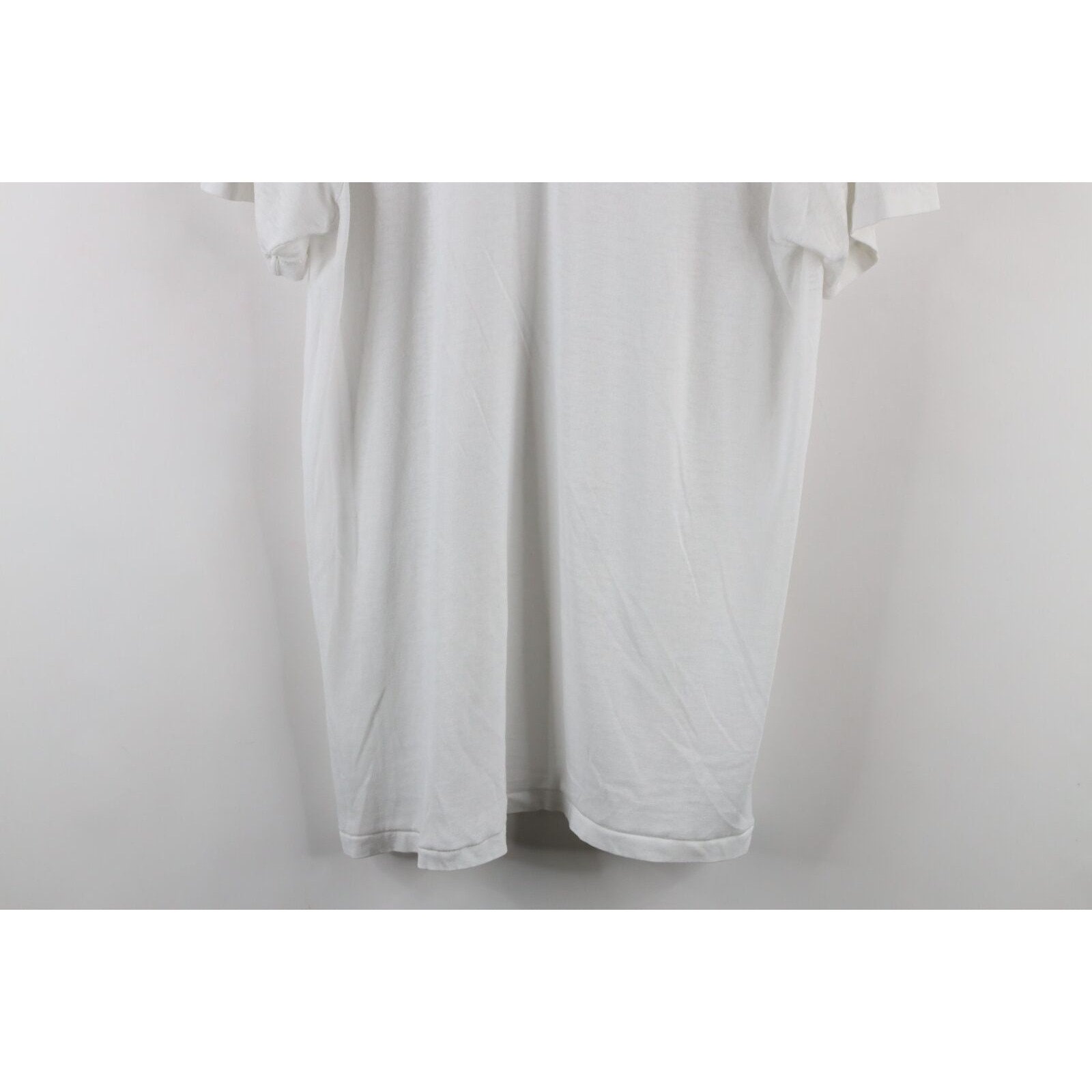 70s Streetwear Mens Size 42 Blank Thin Sheer V-neck T-shirt 70s Streetwear Mens Size 42 Blank Thin Sheer V-neck T-shirt
