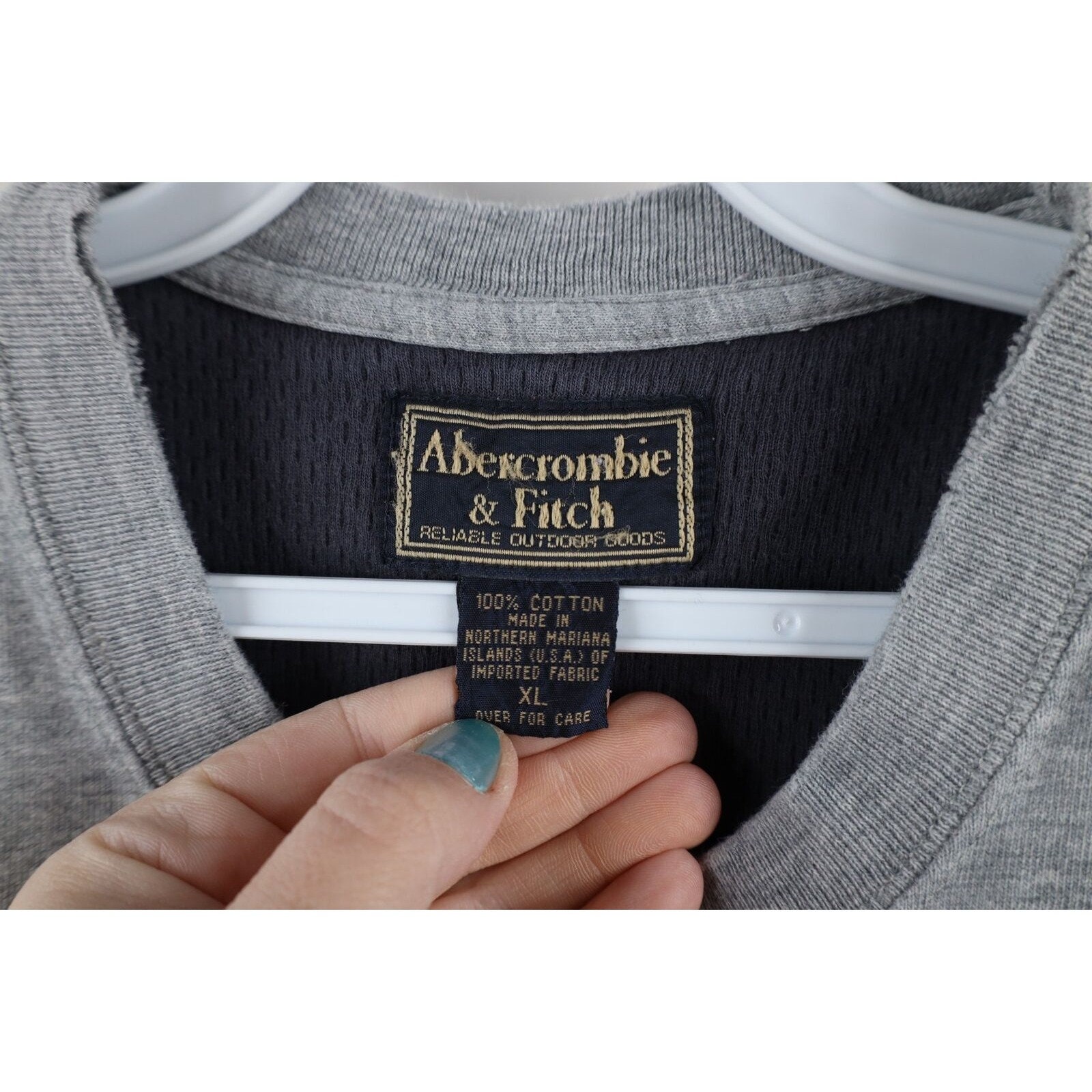 Abercrombie & Fitch★ケンタッキーダービーヴィンテージ風T Men's Kentucky Derby Vintage-Inspired Graphic Tee | Men's