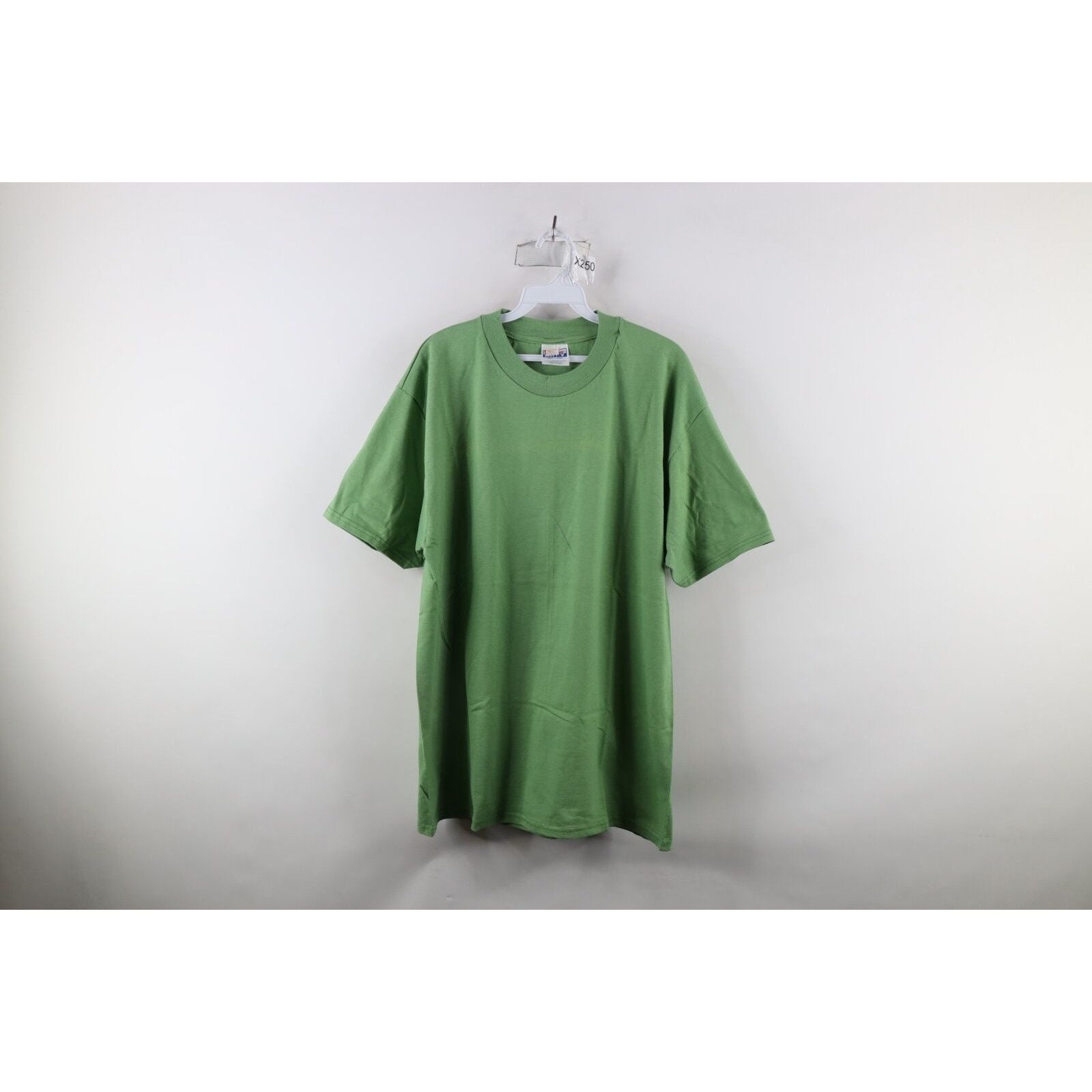 90’S HANES T-SHIRT 90's Hanes Beefy T - Etsy Canada