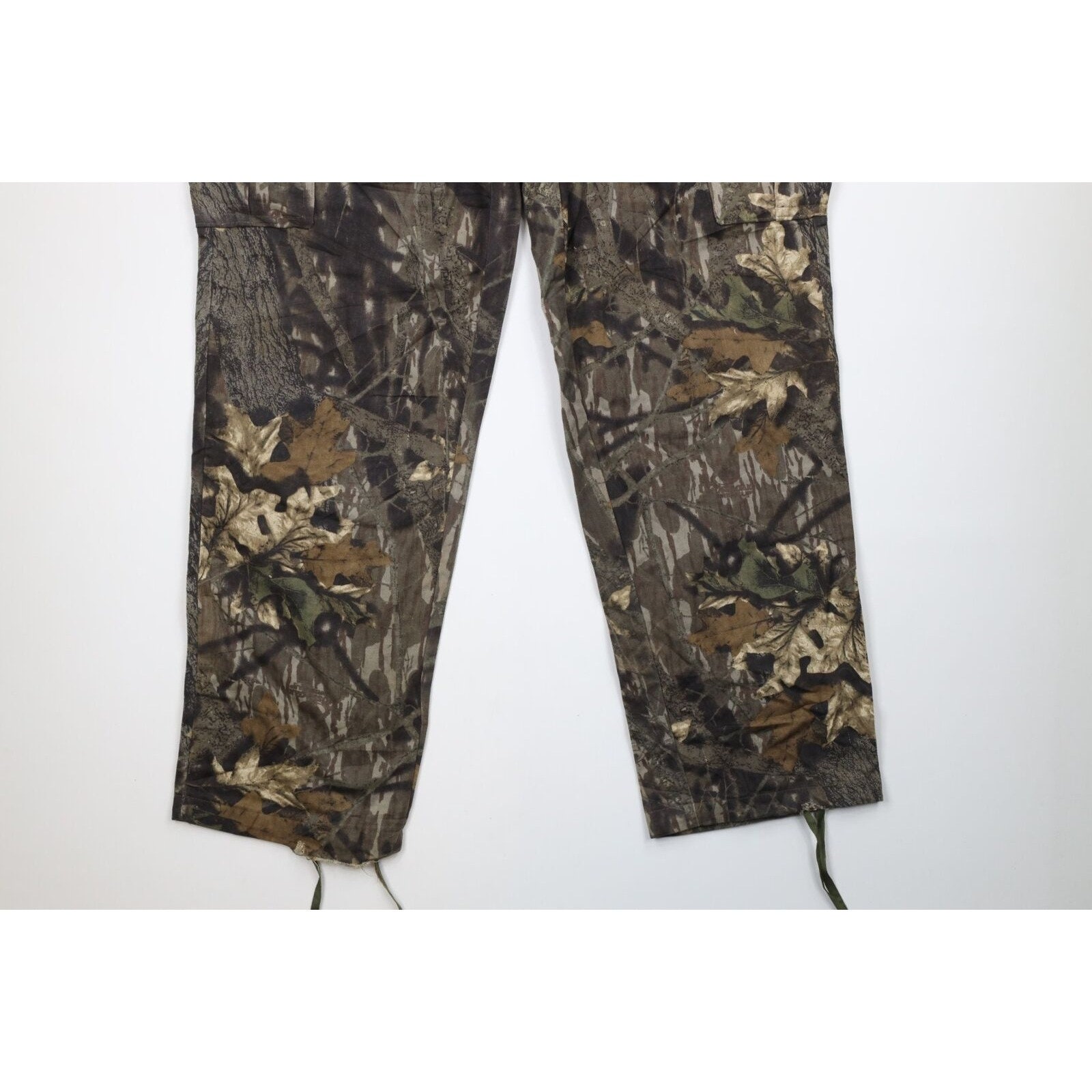 Vintage 90s Military Camouflage Green Cargo Pants With