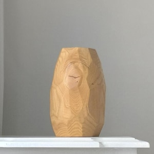 Maple vase, Wooden vase, Dried flower vase, Wooden floral, Decorative, Rustic, Modern, Minimalistic, Contemporary wooden vase, Wood Design