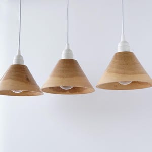 Set of 3 Oak Wood Pendant Lights, Minimalist Dining Room Kitchen Island Lighting