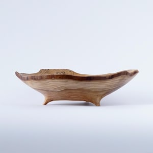 Bol decorativo de madera ondulada orgánica: Bandeja única para centro de mesa para la decoración de la mesa de café.