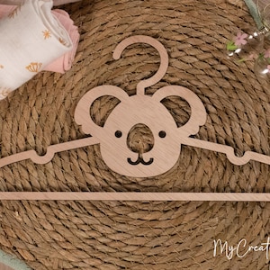 Cintre bébé Koala - Cintre en bois pour chambre de bébé | Cadeau de maternité original