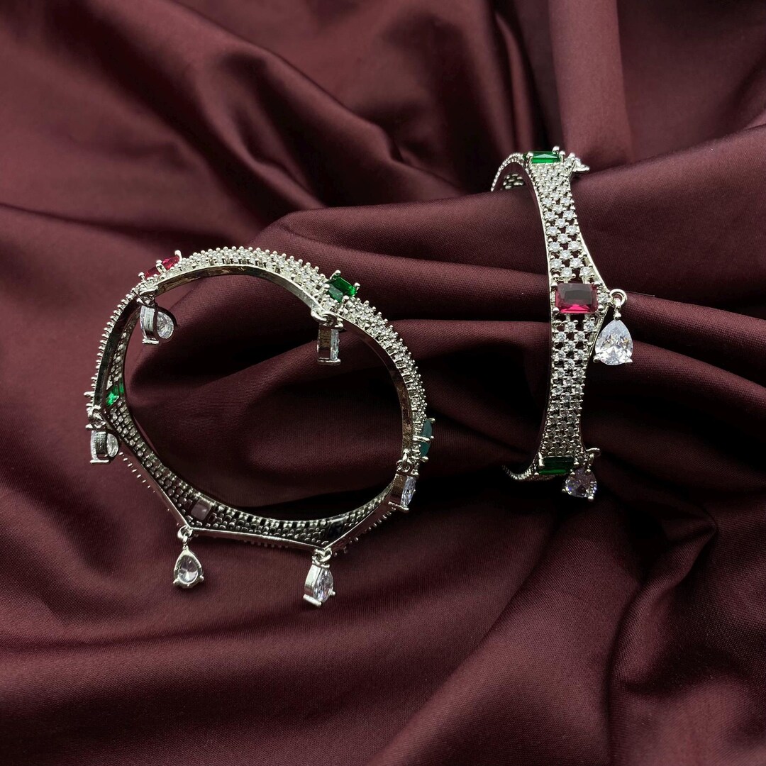 Beautiful American Diamond Antique Stone Bangle & Bracelet Set main image 1