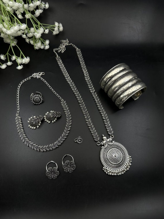 Conjunto de conjuntos de joyas de plata oxidada de Quirky