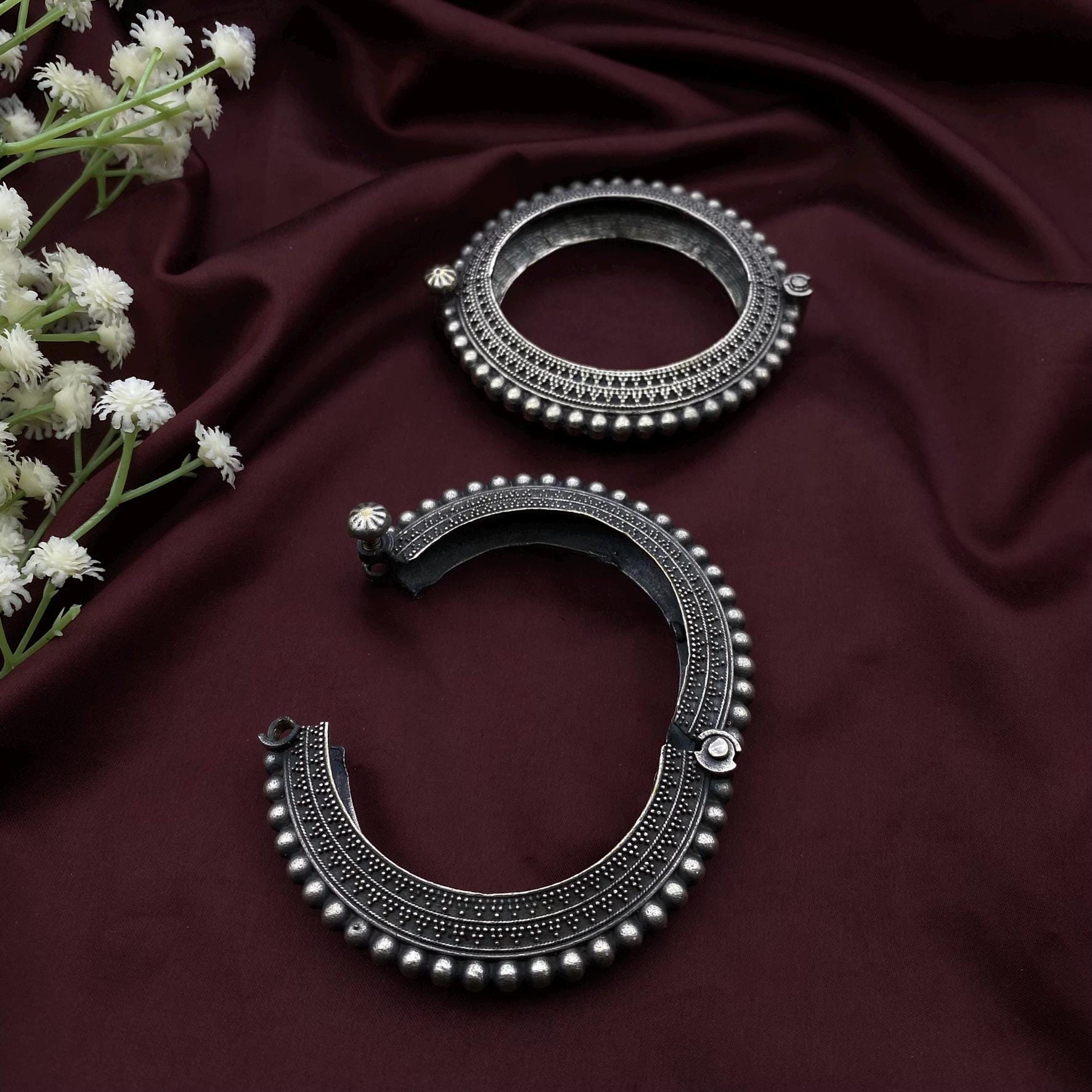アクセサリー silver tone ethnic bangle Indian jewelry Oxidized Silver Kada Bangle Set: Ethnic Indian Tribal Jewelry - Etsy