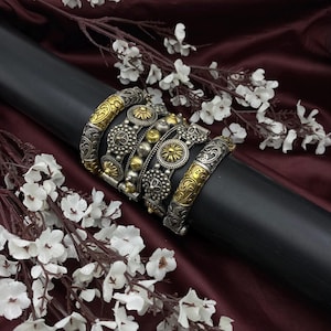 Quirky Fashions Dual tone Silver oxidized Kada bangle set of 5 Size 2.4 and 2.6 | Openable antique silver Kada bangles Ethnic wear