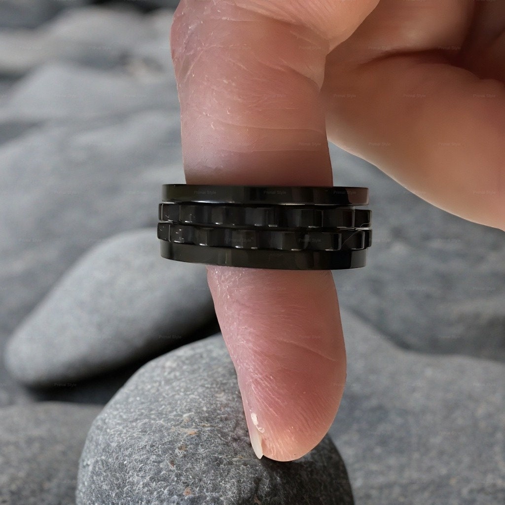 Black metal finger sale rings