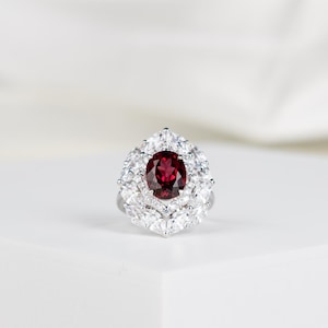 3.96 Carat Natural Garnet Ring, Oval Cut Garnet Engagement Ring, Red Gemstone Ring, January Birthstone Ring, Natural Garnet Jewelry