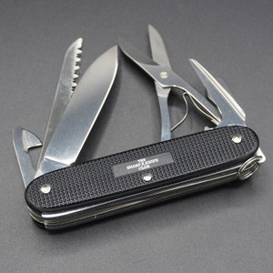 Victorinox farmer x black sale