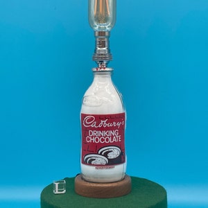 A Vintage 1980’s milk bottle upcycled into an electric 230V table lamp (Unigate, COOP, Dairy Farmer, Kitchen, Breakfast) Cadburys chocolate