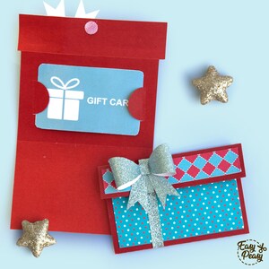 Gift card holder shaped like a wrapped present; digital cutting files SVG, PDF, PNG, DXF; paper project with bow; fits standard gift cards; ideal for Christmas or birthday; for Cricut and Silhouette; 300 DPI; includes tutorial and commercial license