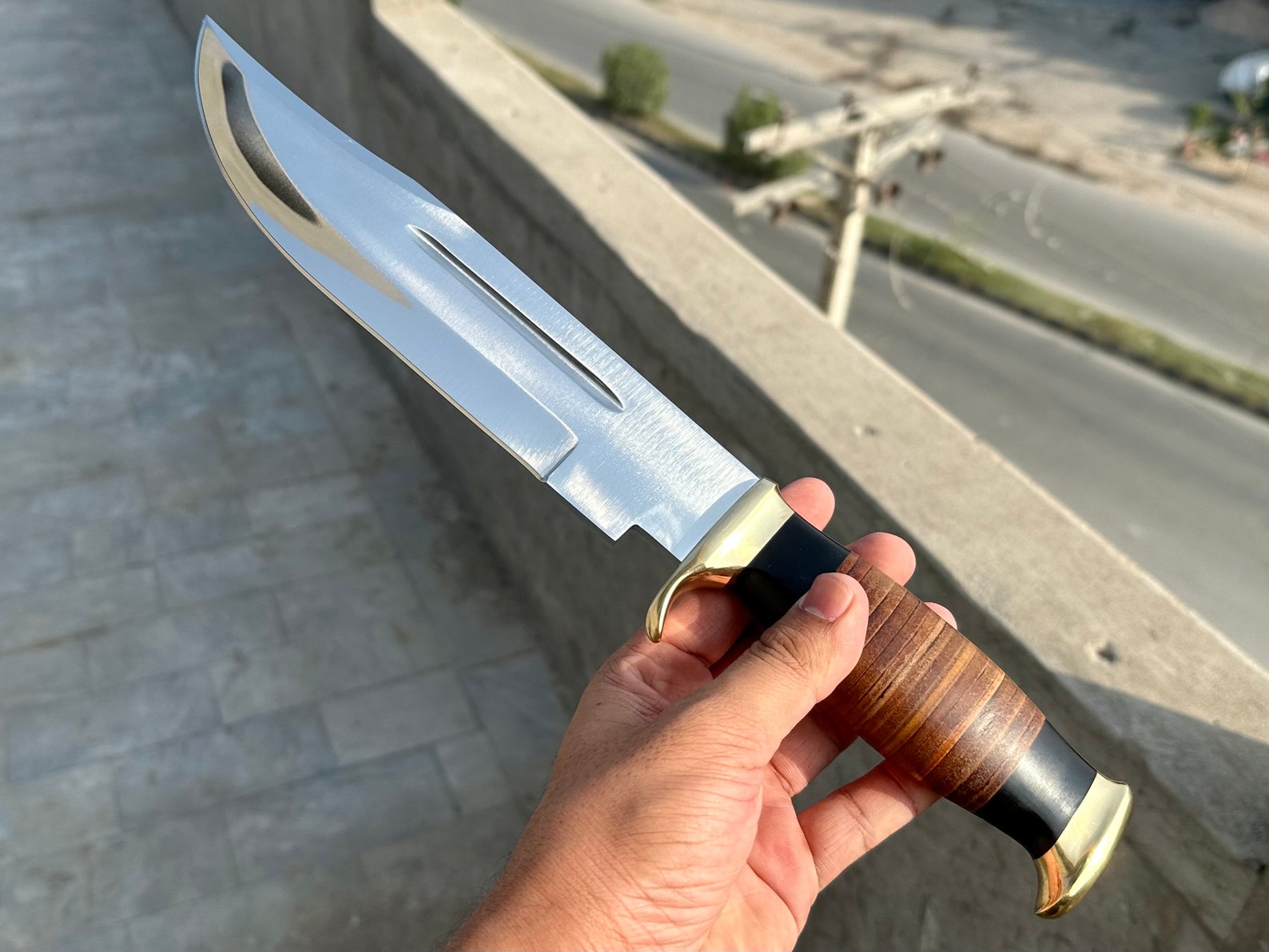 Premium Handmade Western Belt Knife – D2 Steel Blade & Bone Handle main image 0