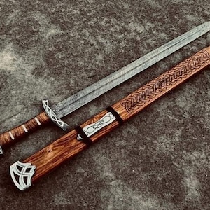 Personalized Viking Sword – Handmade Damascus Steel Blade with Scabbard | Gift for Him, Groomsmen, Medieval Decor, Collectible Gift