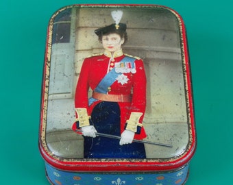 Antique Tin Box Edward Sharp & Sons of Maidstone * Antique Collectable Tin Box Young Queen Elizabeth II * Made in England