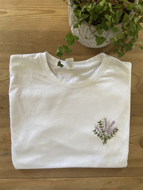 Hand Embroidered 'lavender and Daisies Bouquet' T-shirt - Etsy
