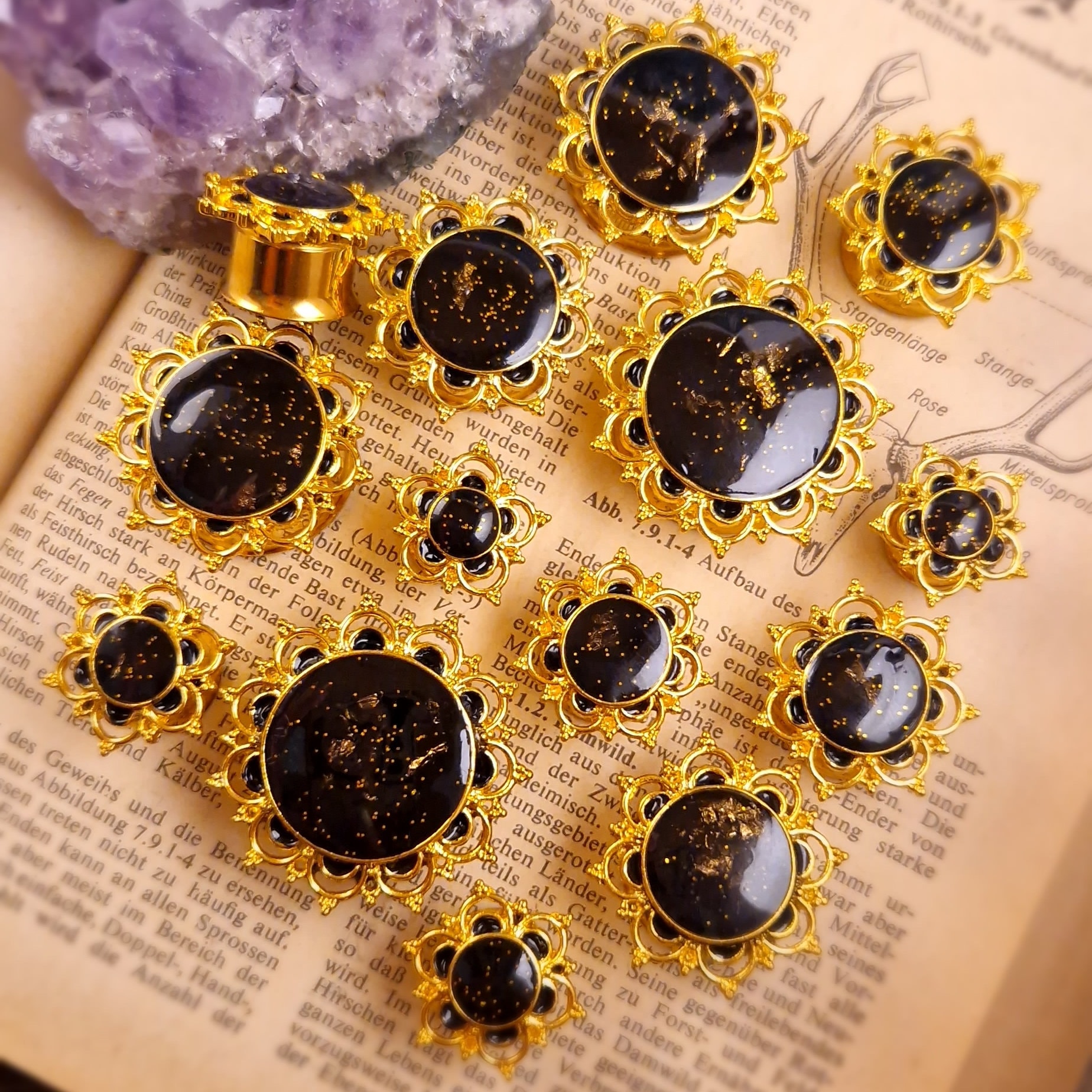 a pair of ear studs | Black Sun | Plugs Tunnel