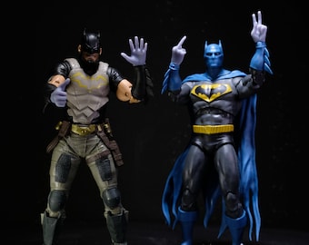 Custom Hands 1/10 scale - Random 5 hands pack - Compatible with McFarlane DC Multiverse 7 inch figure Thin/Thick Peg hands