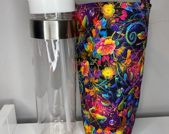 Chameleon theme water bottle holder with crossbody strap ,kids drinks bottle carrier, water bottle holder,school drinks bag,travel water bag