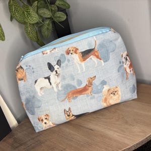 Make-uptas met ritssluiting voor hondenprint, accessoiretas, toilettas, medicijntas, make-uptas voor op reis, make-uptasje, toilettas, hondenbenodigdheden