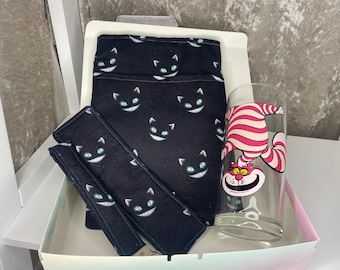 Mint Cheshire Cat book sleeve gift set, padded cover for paperback and hardcover book, iPad pocket, gift for readers, padded kindle cover