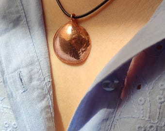 Handmade Copper Wrapped Sea Shell Necklace Size L, Galvanized Shell Pendant on Elegant Cord, Boho Coastal Jewelry for Ocean Lovers