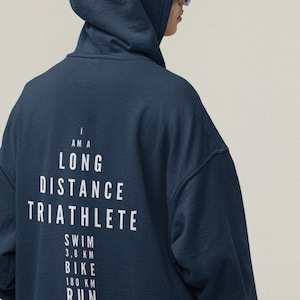 Triatlon hoodie, lange afstand triatleet trui, triatlon cadeau voor hem & haar, triatlon unisex trui, finisher shirt, zwemmen fietsen hardlopen