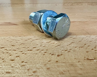 TRICKY Bolt Geocache