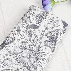 Cotton Fabric,Black and White, Bloom, Vintage style, Various Flowers, Butterfly, Blossom, Floral, Digital Print,A half yard, Spring,(C047)