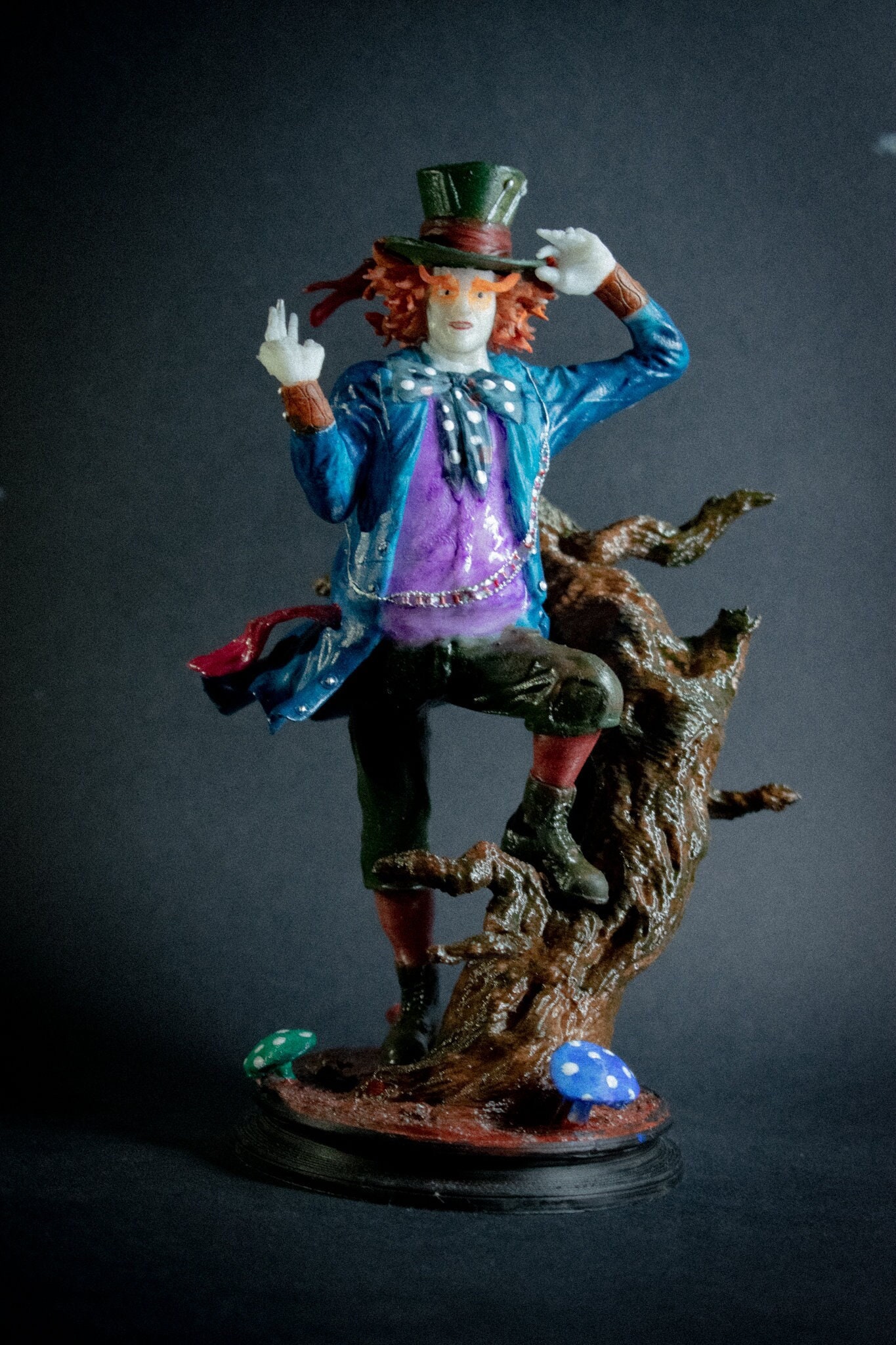 Mad Hatter Figurine Mad Hatter Figurine