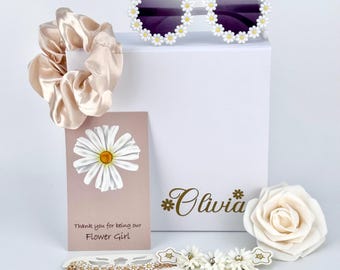 Flower Girl Personalized Proposal Gift Basket, Junior Bridesmaid Wedding Invitation Box, Flower Girl Proposal, Wedding Girl Gift, Basket