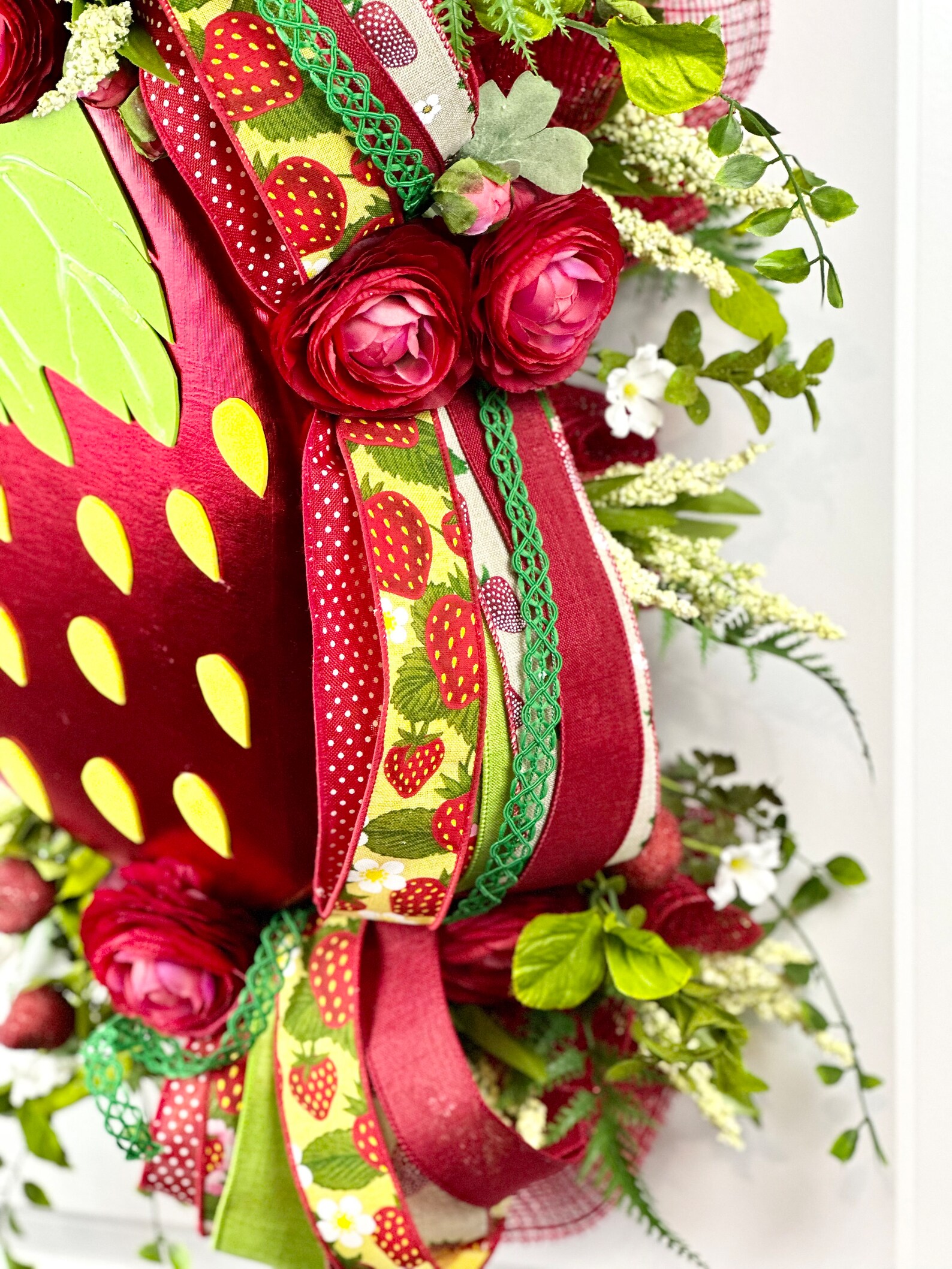 Strawberry Wreath Swag: Spring Summer Front Door Decor - Etsy