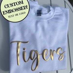 Moletom com nome de equipe personalizado, moletom de mascote, estampa de sopro, estampa em relevo, presente para mamãe, ideia de presente de Natal, moletom com espírito escolar