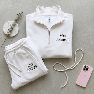 Personligt brudset med kvarts dragkedja, anpassat Mrs Sweatshirt Jogger-set, bröllopspresent, brudloungeset, komfort