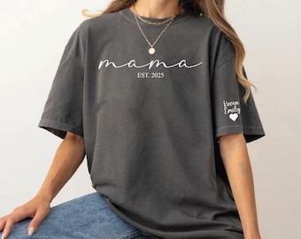 Camiseta de mamá con colores cómodos, camiseta de mamá personalizada, camiseta de mamá floral con nombres de niños, camiseta de mamá, regalo de mamá personalizado para mamá, regalo del Día de la Madre