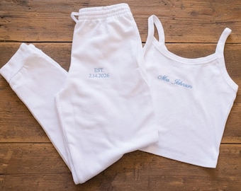 Mrs. Pajama Set, Mrs Tank & Short, Bridal Pjs, Bride Pajamas, Mrs. Set, Bridal Shower Outfit, Engagement Gift for Her, Embroidered
