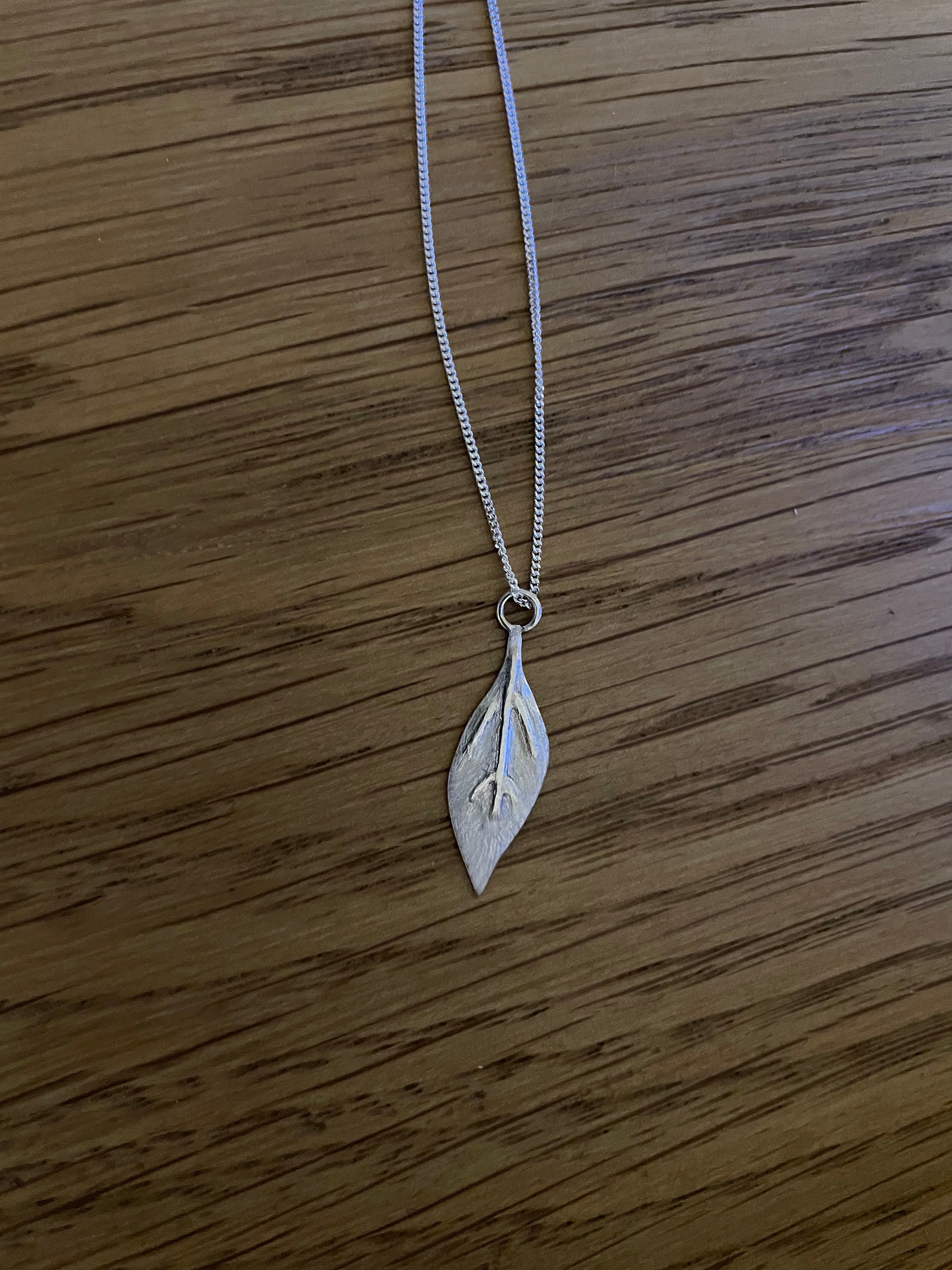 A Silver Leaf Pendant Necklace - Etsy