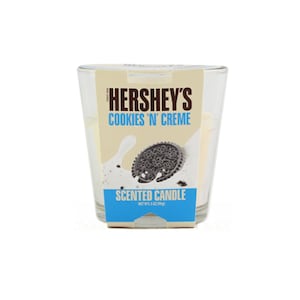 Hershey&#39;s Scented Candle Cookies &#39;N&#39; Cream 3oz