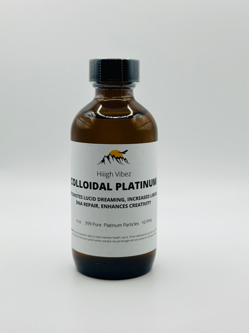 Puede incluir: Una botella de vidrio marr&oacute;n con tapa negra y etiqueta blanca. La etiqueta dice "Colloidal Platinum" y enumera beneficios. La botella contiene 118 ml de part&iacute;culas de platino puro .999.