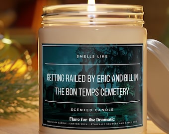 Vela perfumada "Huele a que Eric y Bill lo regañan en el cementerio de Bon Temps" / Mercancía de True Blood, velas, regalo divertido, Eric Northman