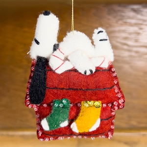 Vintage Snoopy Felt Christmas Ornament – 1960s Handmade Peanuts Felt and Beaded Napping Snoopy Christmas Tree Ornament