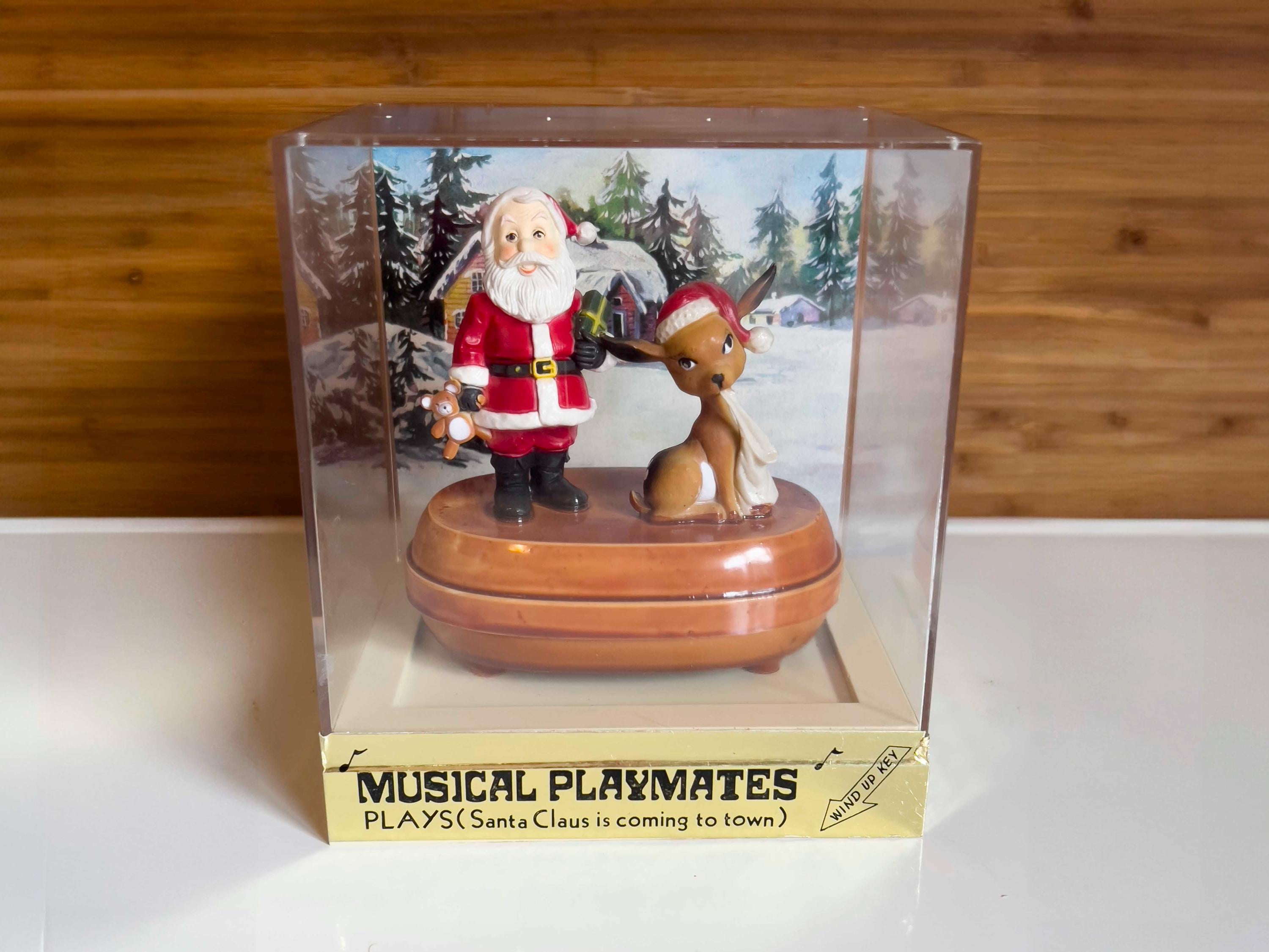 ロイヤル　アルバード　 MUSIC BOX　サンタとクリスマスツリー ロイヤルアルバード MUSIC BOXサンタとクリスマスツリー