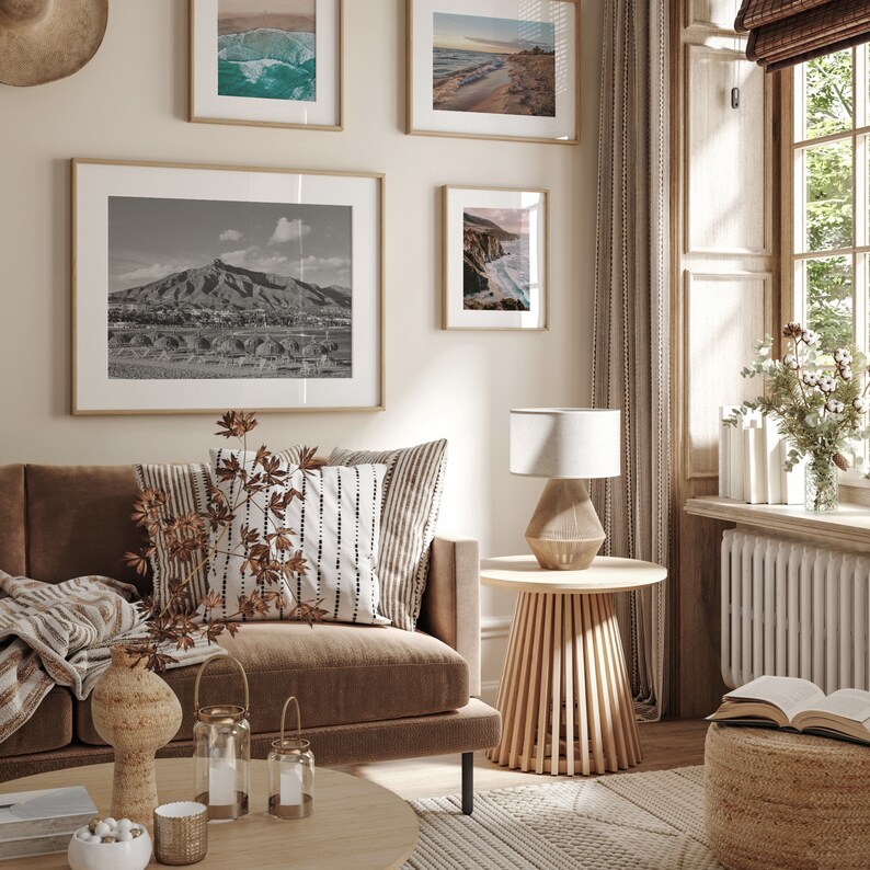 Marbella Beach Poster Print: Black and White Travel Wall Art afbeelding 4