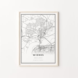 Puede incluir: Impresión de mapa en blanco y negro de Widnes, Inglaterra. El mapa muestra las calles y vías fluviales de la ciudad. El texto "Widnes, Inglaterra" y las coordenadas "53.363°N | 2.728°O" están impresas debajo del mapa.