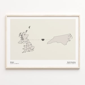 Groot-Brittannië naar North Carolina Print, North Carolina Gift, minimalistische verbinding kaart poster, kunst aan de muur reizen, reiskaart, C21-1734