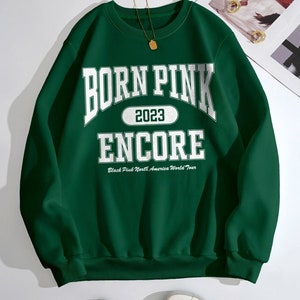BLACKPINK 2023 Born Pink Tour College Crewneck Sweatshirt / Jennie Rose Lisa Jisoo K-Pop Black Pink Outfit Vintage Graphic Blink Merch Gift